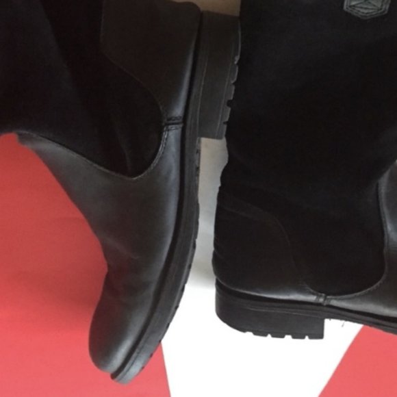 ALDO black suede and fur  boots
